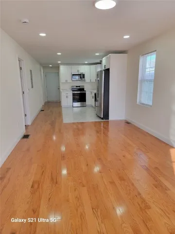 $2,700 | 255 Ohio Avenue, Providence, RI 02905