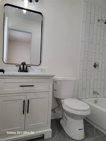 $2,600 | 255 Ohio Avenue, Providence, RI 02905