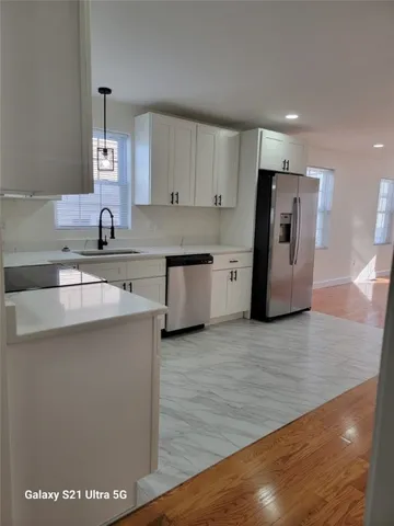 $2,700 | 255 Ohio Avenue, Providence, RI 02905