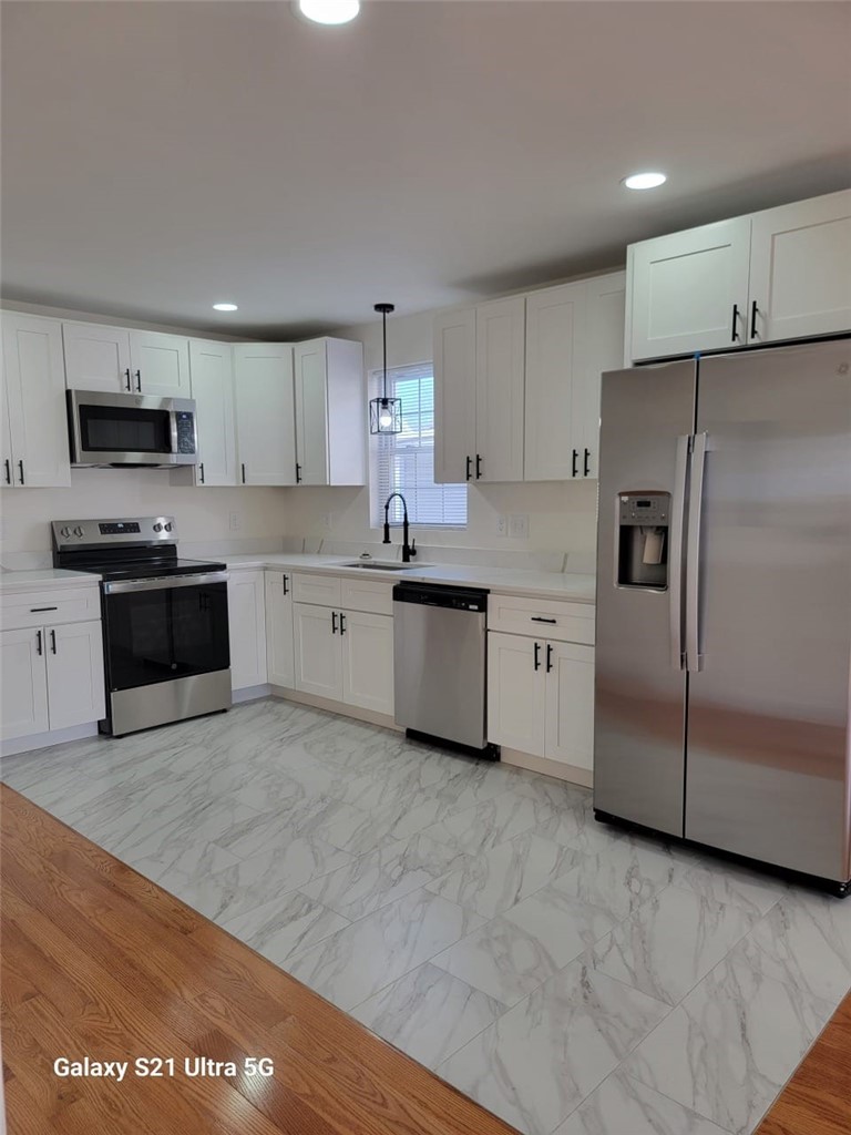 255 Ohio Avenue Providence, RI 02905 - Photo 3 of 18