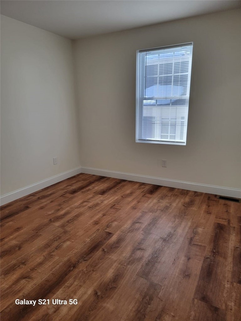 255 Ohio Avenue Providence, RI 02905 - Photo 5 of 18