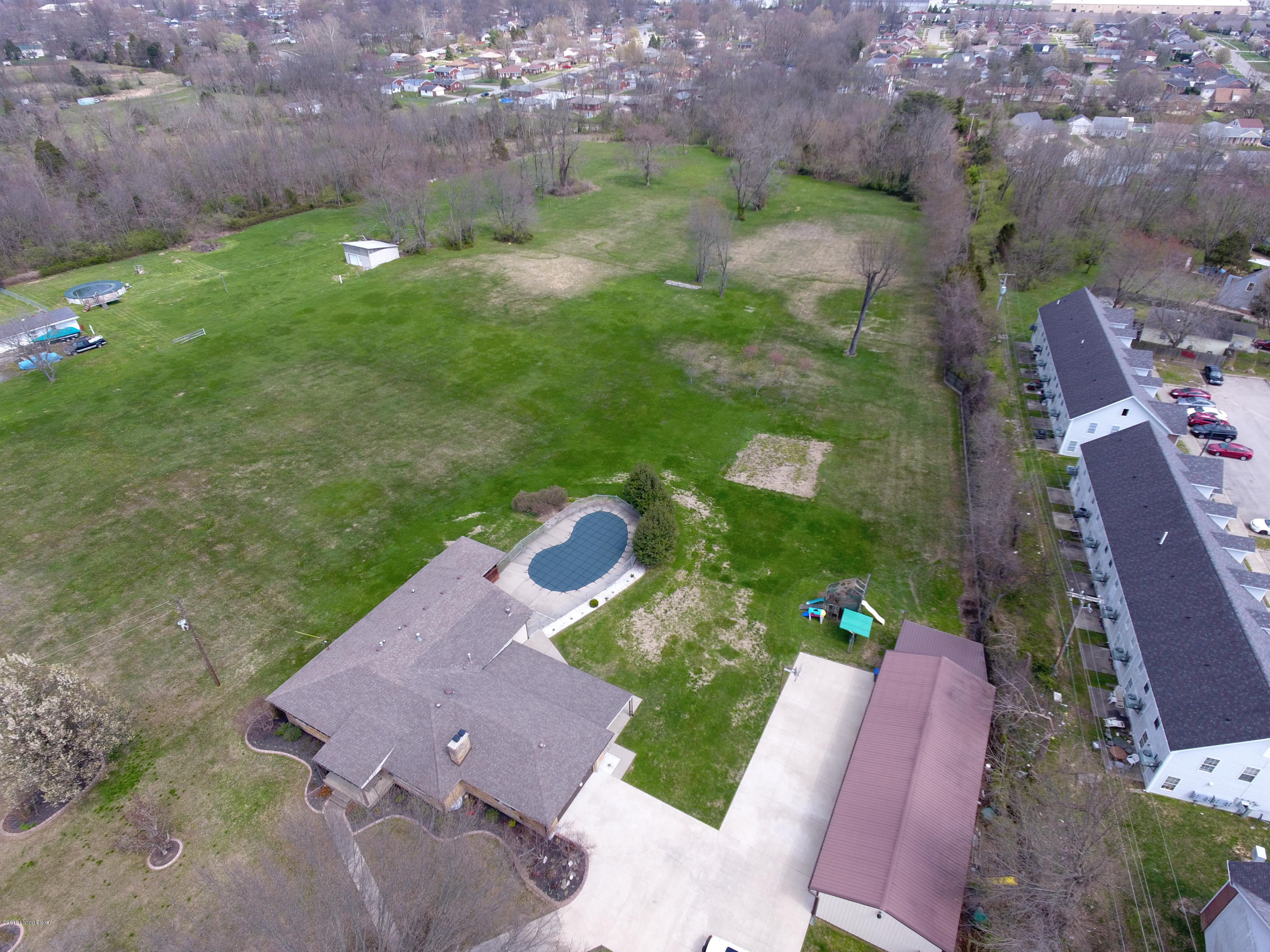 10227 Blue Lick Road Louisville, KY 40229 - Photo 11 of 43 DJI_0005