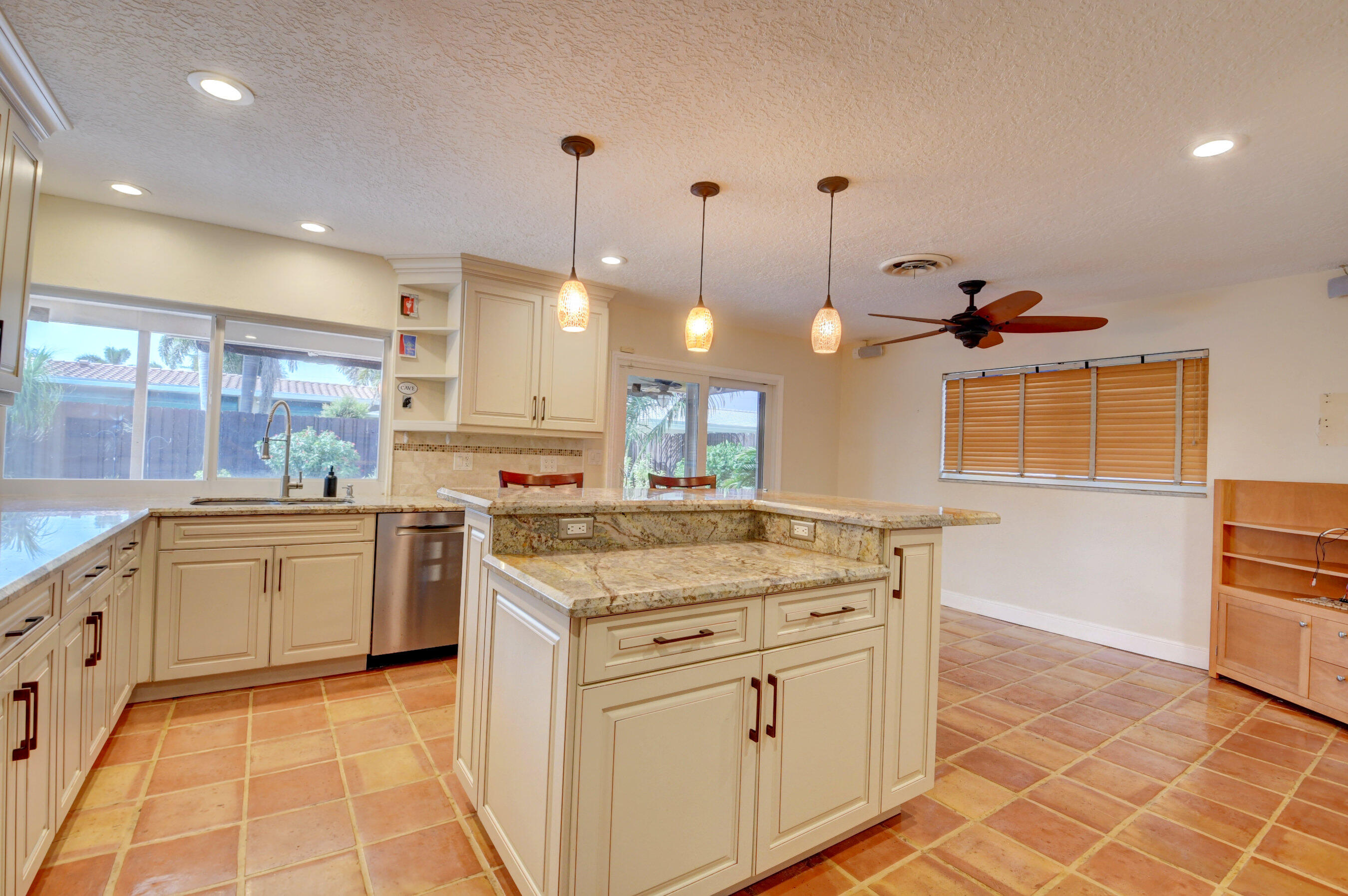 10 Burning Tree Lane Boca Raton, FL 33431 - Photo 12 of 47 10 Burning Tree Kitchen