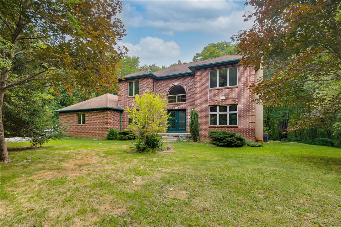 118 Carrs Trail Coventry, RI 02827 - Photo 2 of 45