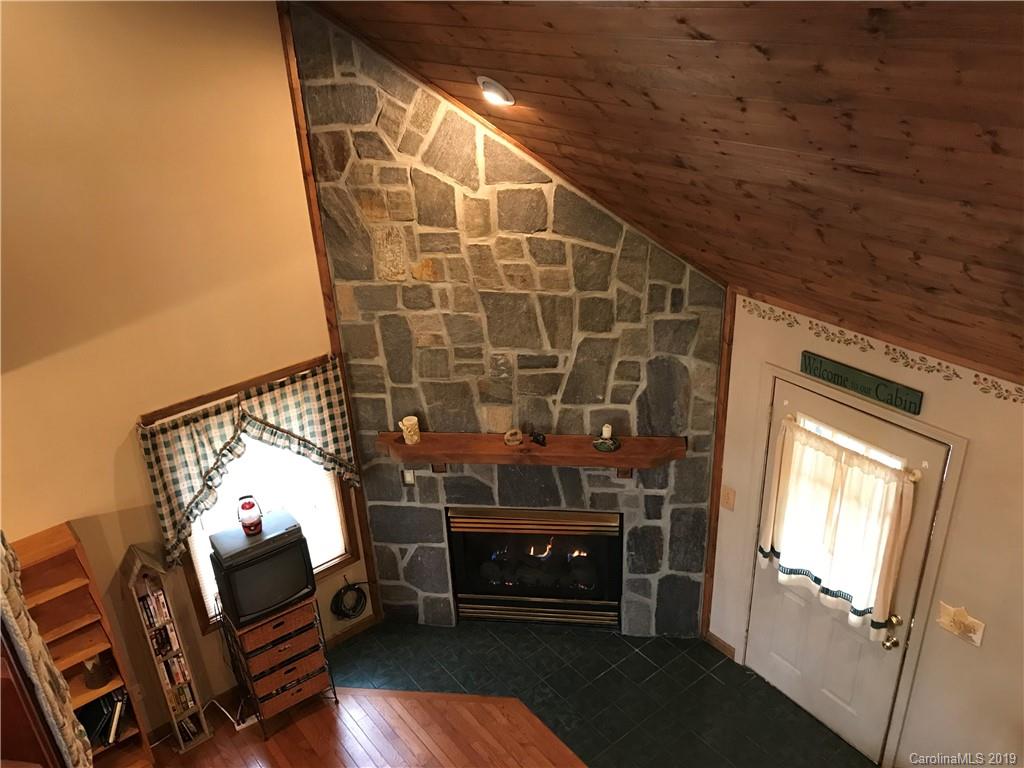 1540 Scarlet Ridge Sylva, NC 28779 - Photo 13 of 24
