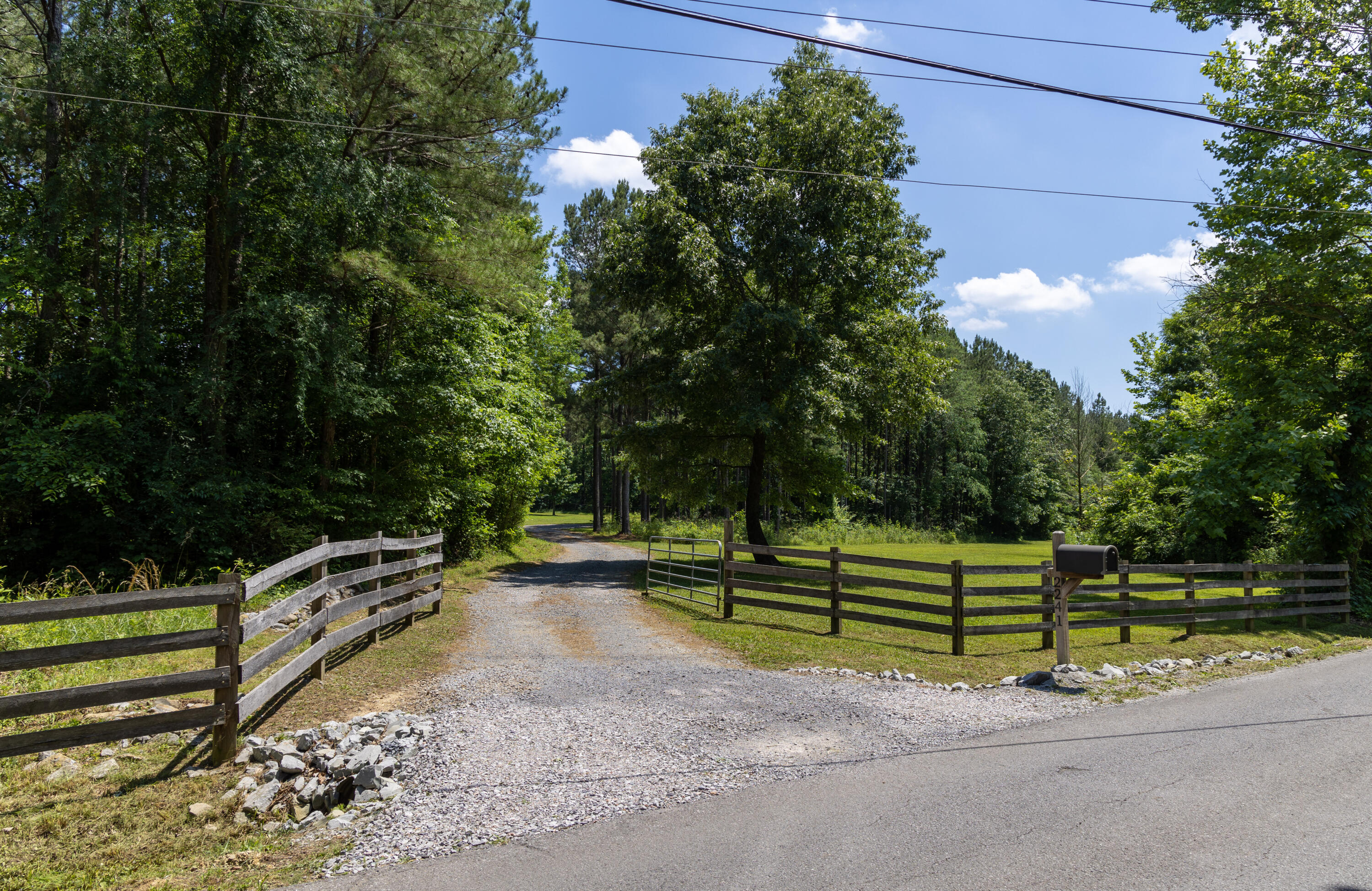 2241 Keith Valley Road Southeast Cleveland, TN 37323 - Photo 1 of 61 1-0B7A2711