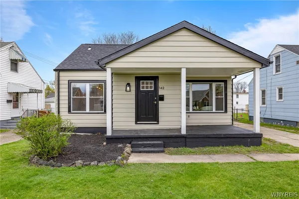 $269,900 | 142 East Grand Boulevard, Cheektowaga, NY 14225