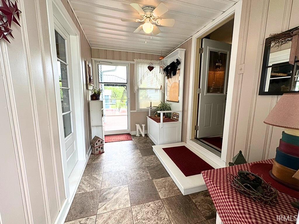 658 Ricker Drive Frankfort, IN 46041 - Photo 3 of 24 Gallery Image 3