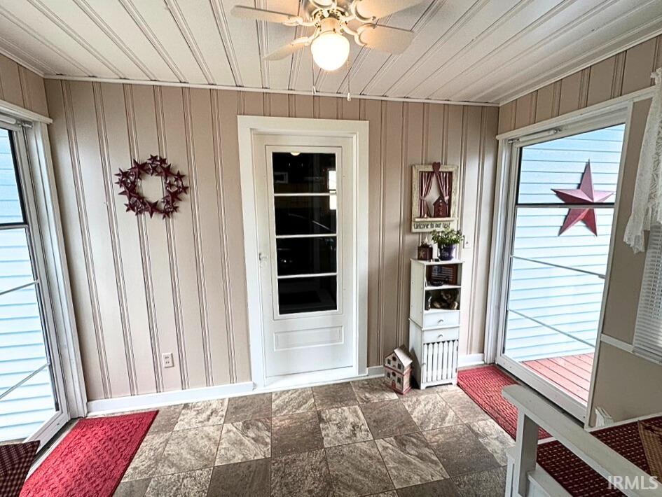 658 Ricker Drive Frankfort, IN 46041 - Photo 5 of 24 Gallery Image 5