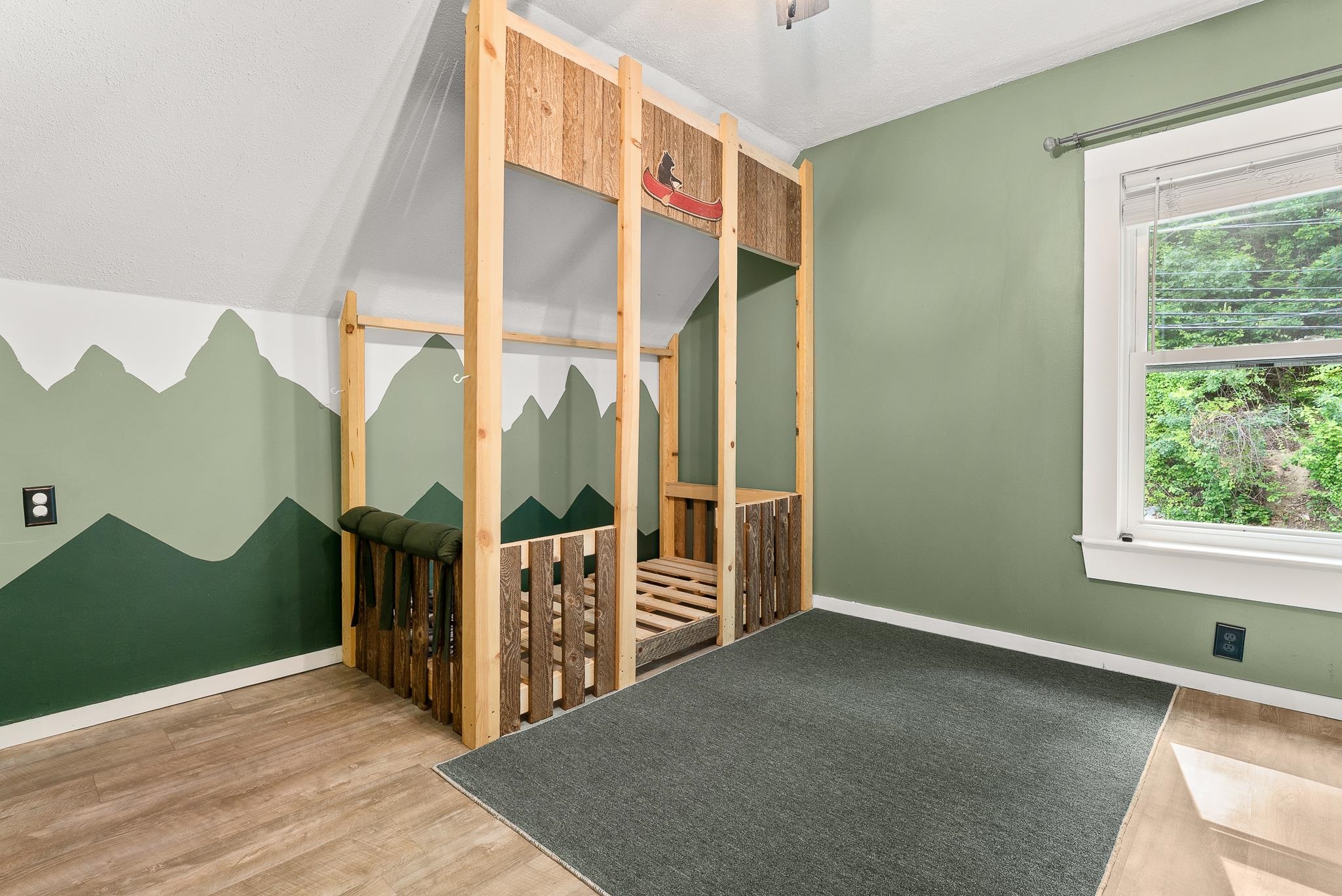 447 West River Road Hooksett, NH 03106 - Photo 20 of 46
