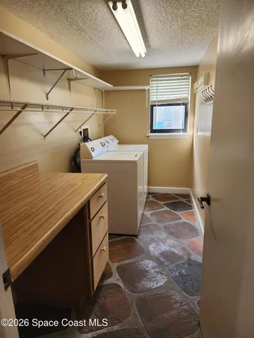 $2,000 | 1145 North Shannon Avenue, Unit 33, Indialantic, FL 32903