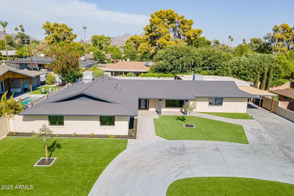 $1,025,000 | 7637 North 7th Avenue, Phoenix, AZ 85021