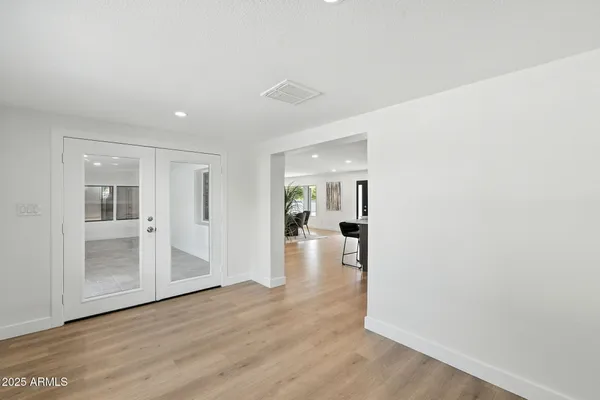 $1,025,000 | 7637 North 7th Avenue, Phoenix, AZ 85021