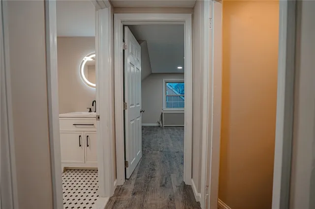 $480,000 | 101 Omaha Boulevard, Warwick, RI 02889