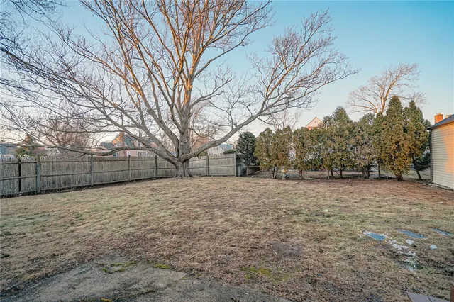 $480,000 | 101 Omaha Boulevard, Warwick, RI 02889