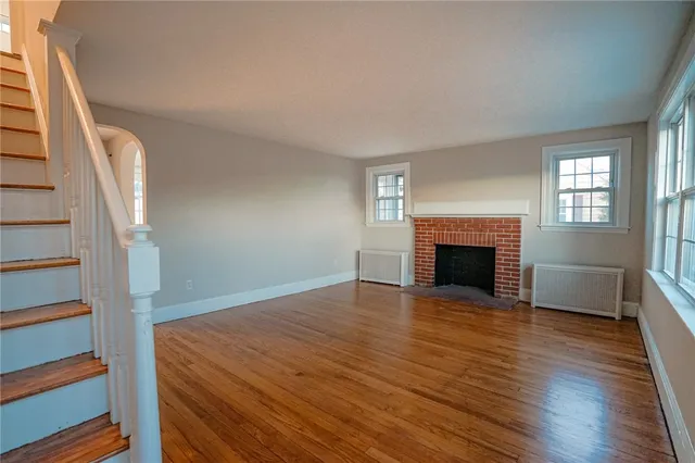 $480,000 | 101 Omaha Boulevard, Warwick, RI 02889