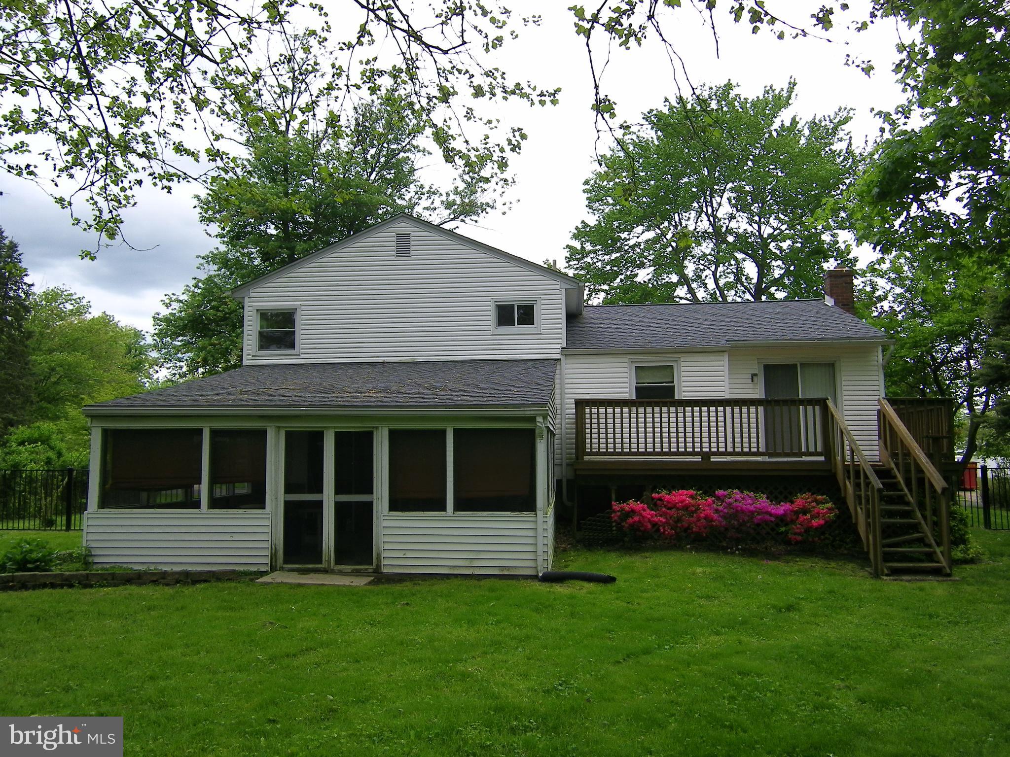 10 Sussex Road Mount Holly, NJ 08060 - Photo 5 of 5