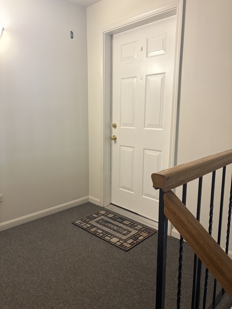 227 Brett Circle, Unit D Wauconda, IL 60084 - Photo 4 of 27