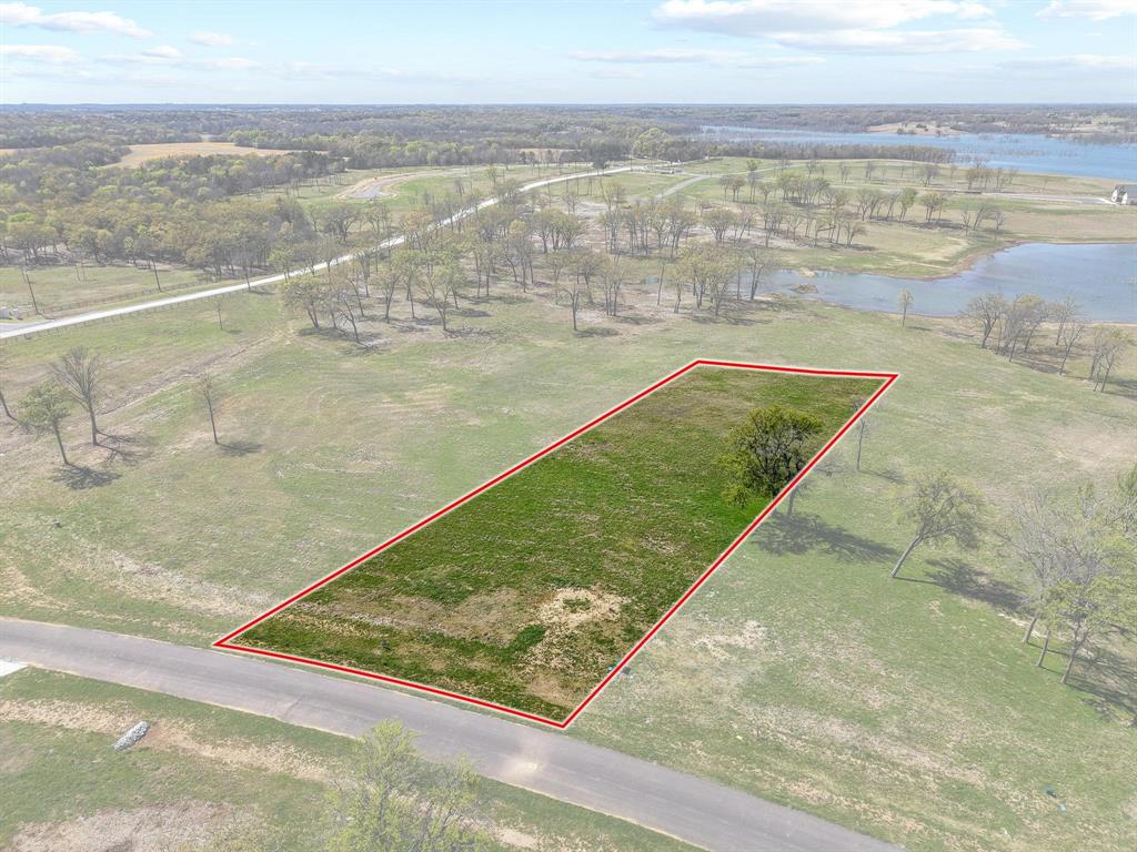 237 Lakeshore Terrace Windom, TX 75492 - Photo 20 of 35 a view of an ocean