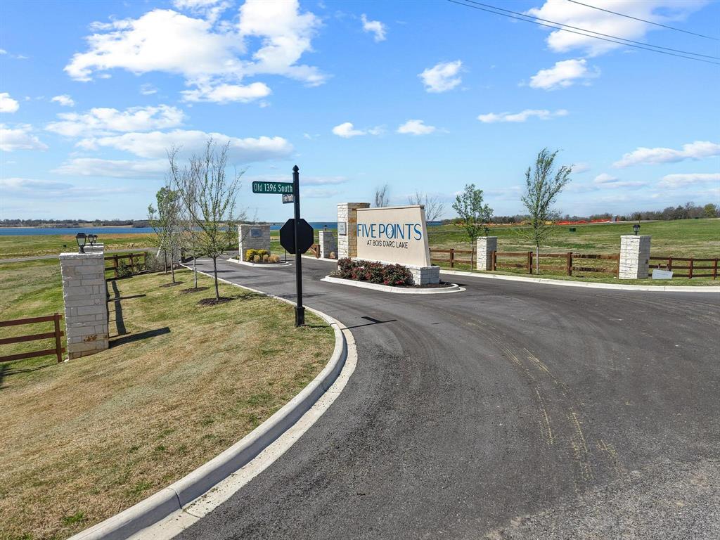 237 Lakeshore Terrace Windom, TX 75492 - Photo 33 of 35 a view of a swimming pool and an outdoor seating