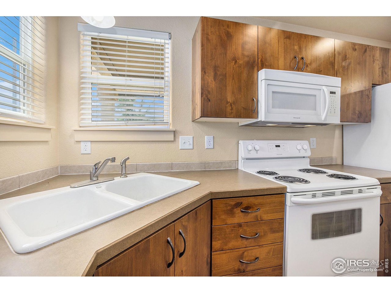 1001 23rd Street Road Greeley, CO 80631 - Photo 12 of 40 Gallery Image 12
