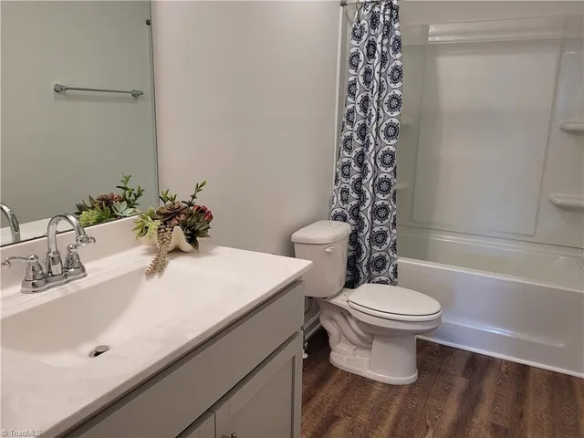 $2,550 | 123 Wickham Court, Clemmons, NC 27012