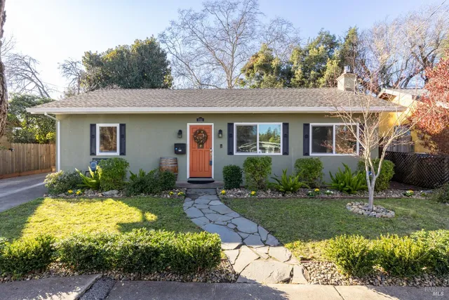 $779,000 | 111 South Franklin Street, Napa, CA 94559