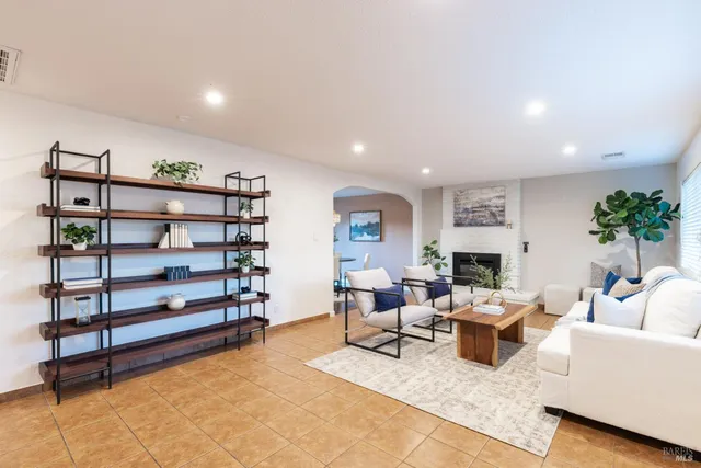 $779,000 | 111 South Franklin Street, Napa, CA 94559