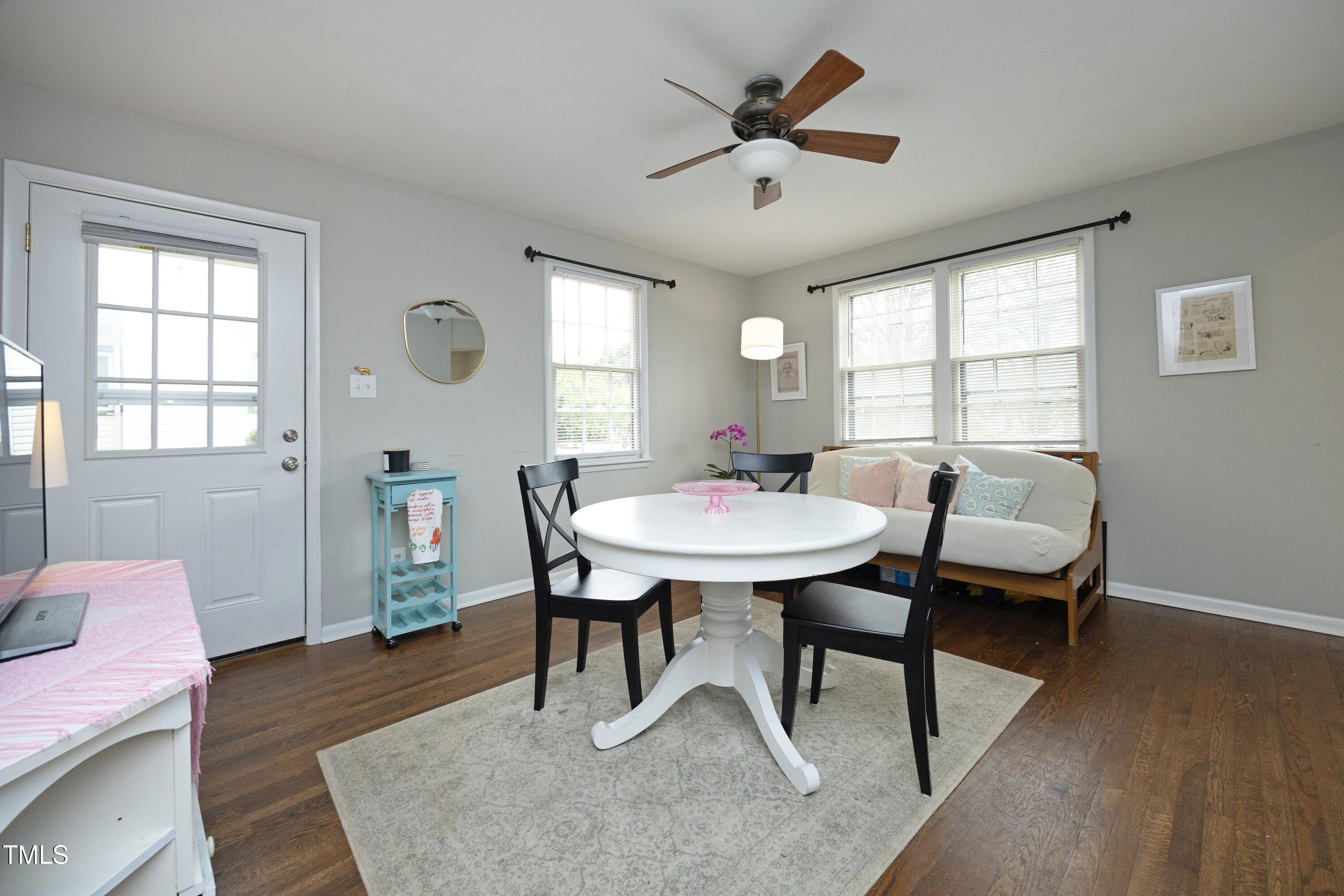 609 Tower Street Raleigh, NC 27607 - Photo 11 of 26 11Dining