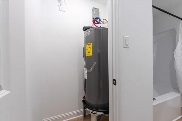 $298,500 | 4213 Houx Street, Bacliff, TX 77518