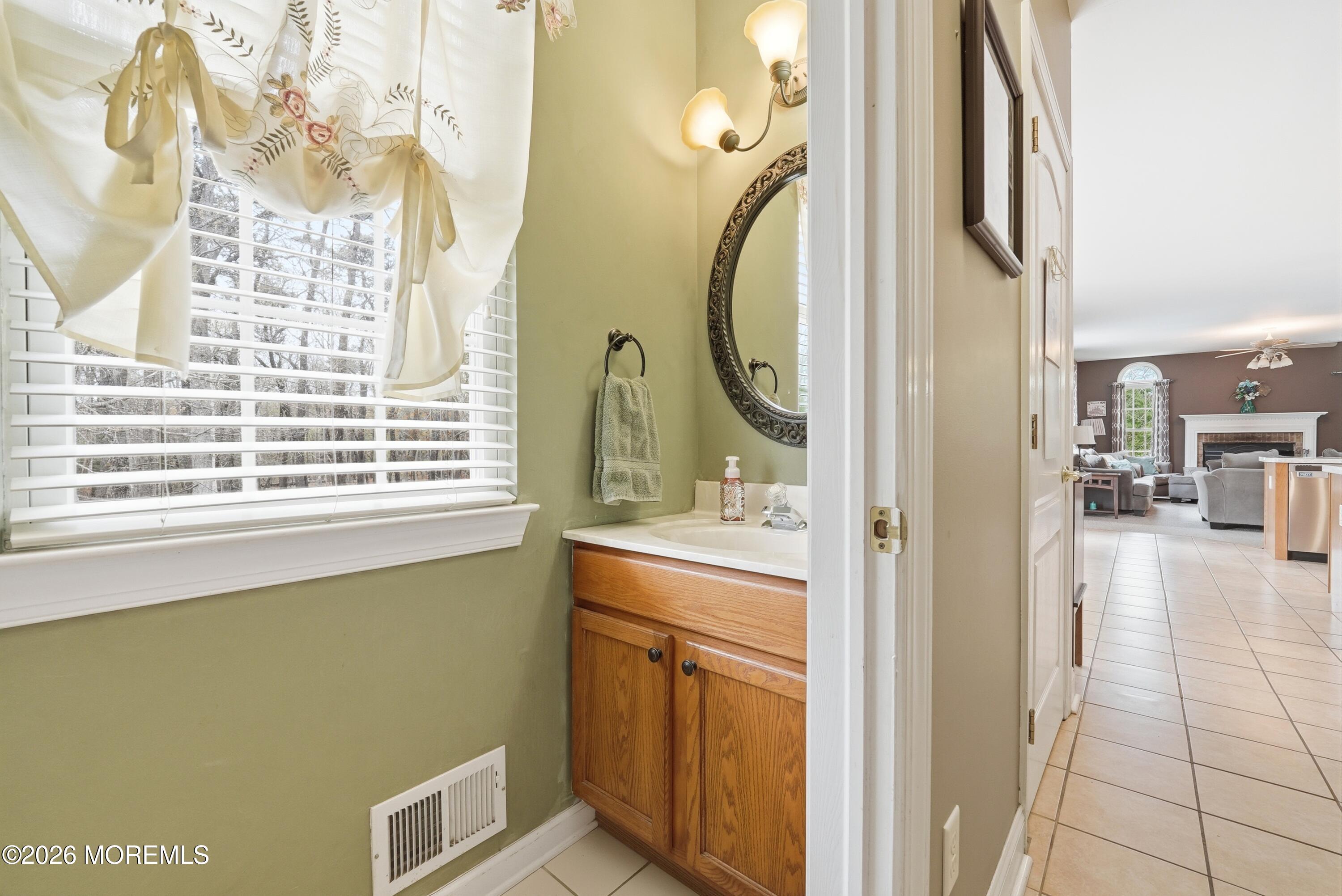 31 Conor Road Jackson, NJ 08527 - Photo 23 of 58 31_Conor_-David_044