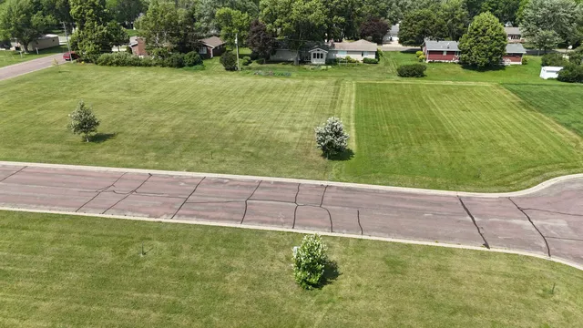 $9,640 | Lot 8 Lakeview Court, Heron Lake, MN 56137