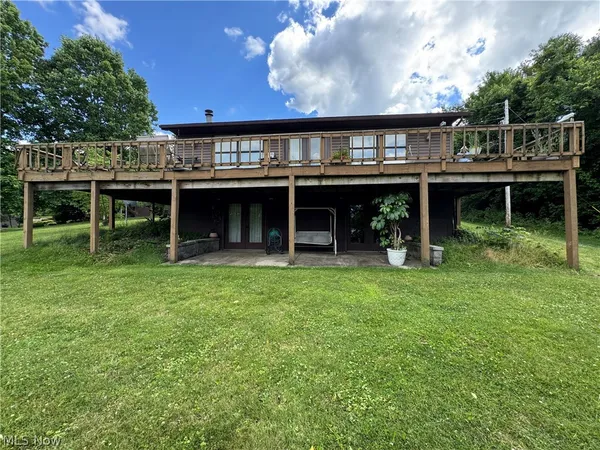 $439,500 | 201 Noble Cottage Lane, Senecaville, OH 43780