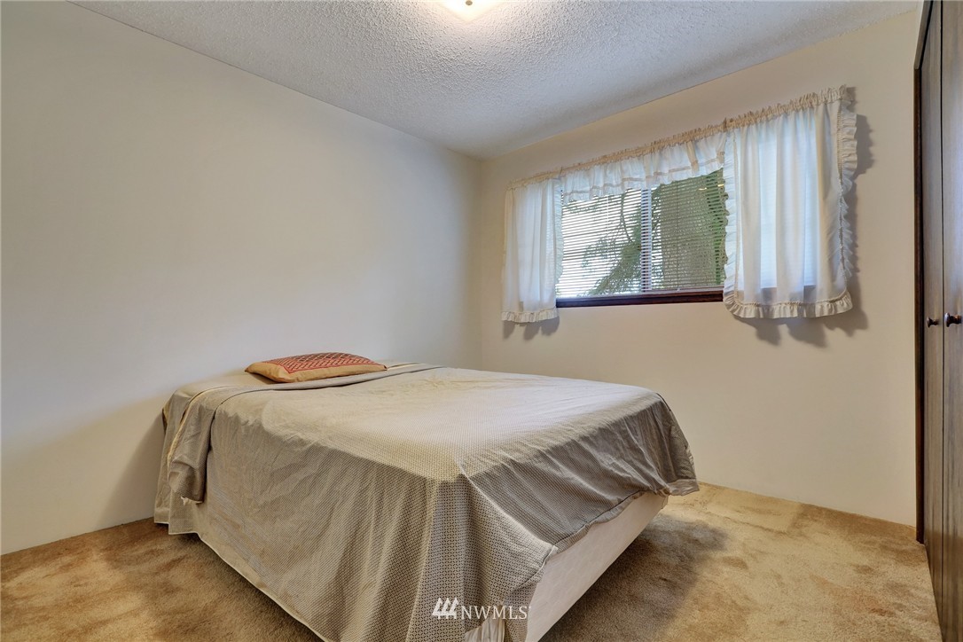 4429 156th Street Southeast Bothell, WA 98012 - Photo 22 of 25