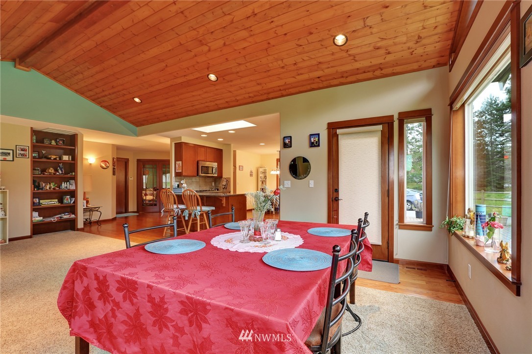 4429 156th Street Southeast Bothell, WA 98012 - Photo 8 of 25