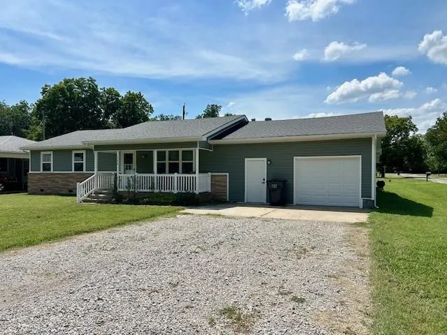 $155,000 | 200 Karner Avenue, Altamont, KS 67330