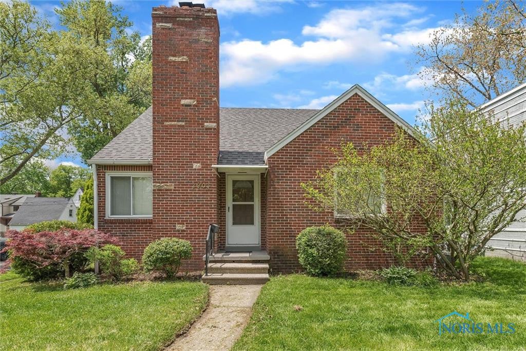 2903 Cheltenham Road Toledo, OH 43606 - Photo 6 of 46 Gallery Image 6