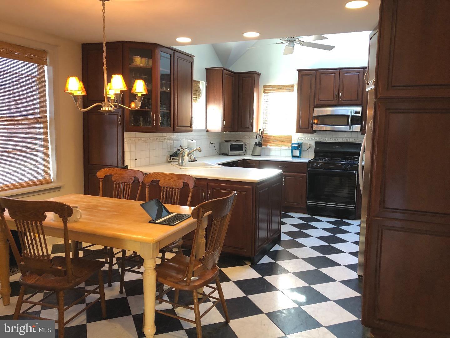 424 Righters Mill Road Gladwyne, PA 19035 - Photo 9 of 19