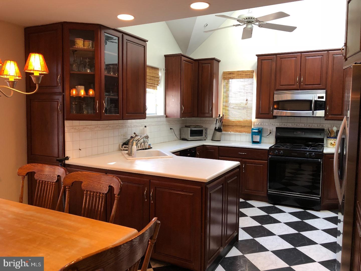 424 Righters Mill Road Gladwyne, PA 19035 - Photo 10 of 19