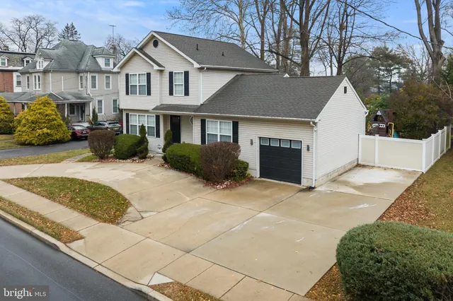 $395,000 | 3220 Cove Road, Merchantville, NJ 08109