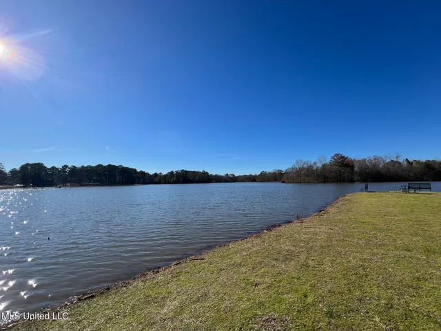 $49,000 | 108 Forest Lake Drive, Byram, MS 39272