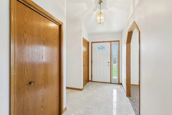 $700,000 | 5008 Creek Haven Road, Cottage Grove, WI 53527