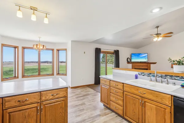 $700,000 | 5008 Creek Haven Road, Cottage Grove, WI 53527