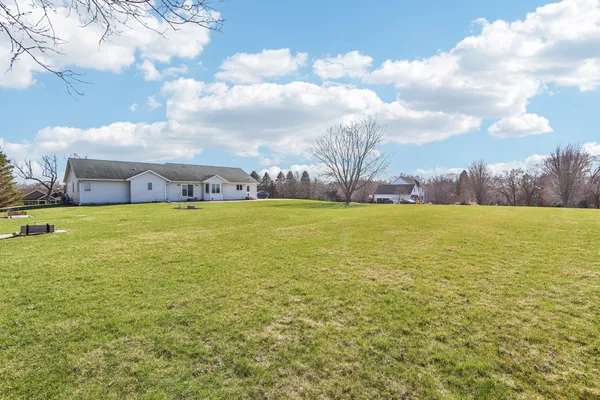 $700,000 | 5008 Creek Haven Road, Cottage Grove, WI 53527
