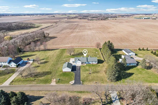 $700,000 | 5008 Creek Haven Road, Cottage Grove, WI 53527