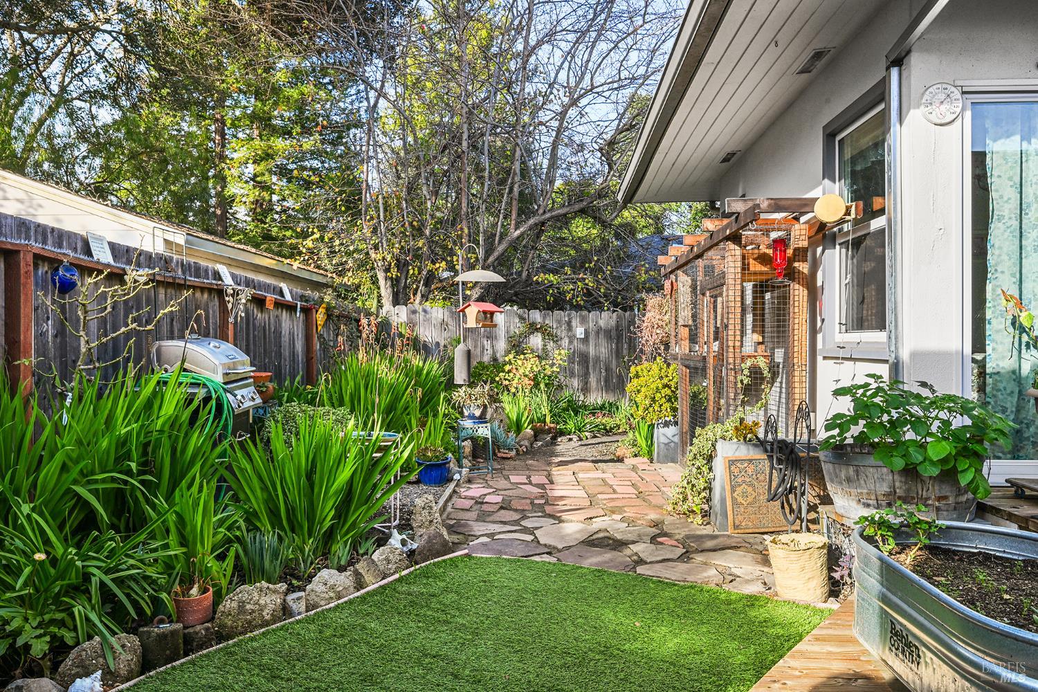 2003 Humboldt Street Santa Rosa, CA 95404 - Photo 38 of 52