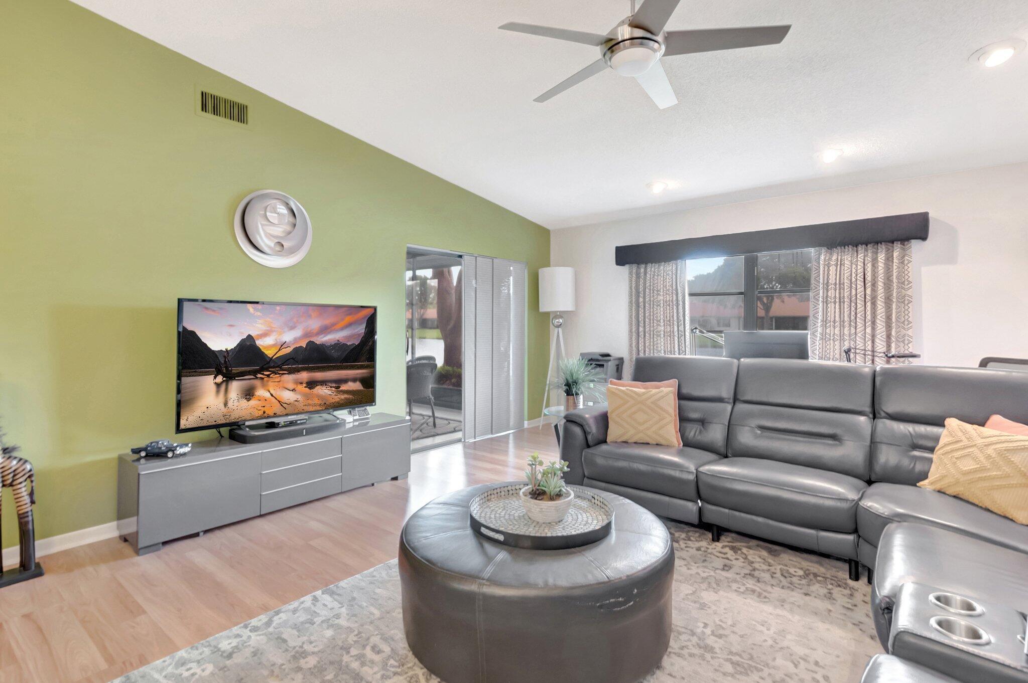 8112 Windgate Drive Boca Raton, FL 33496 - Photo 10 of 33 21-web-or-mls-DSC_0261