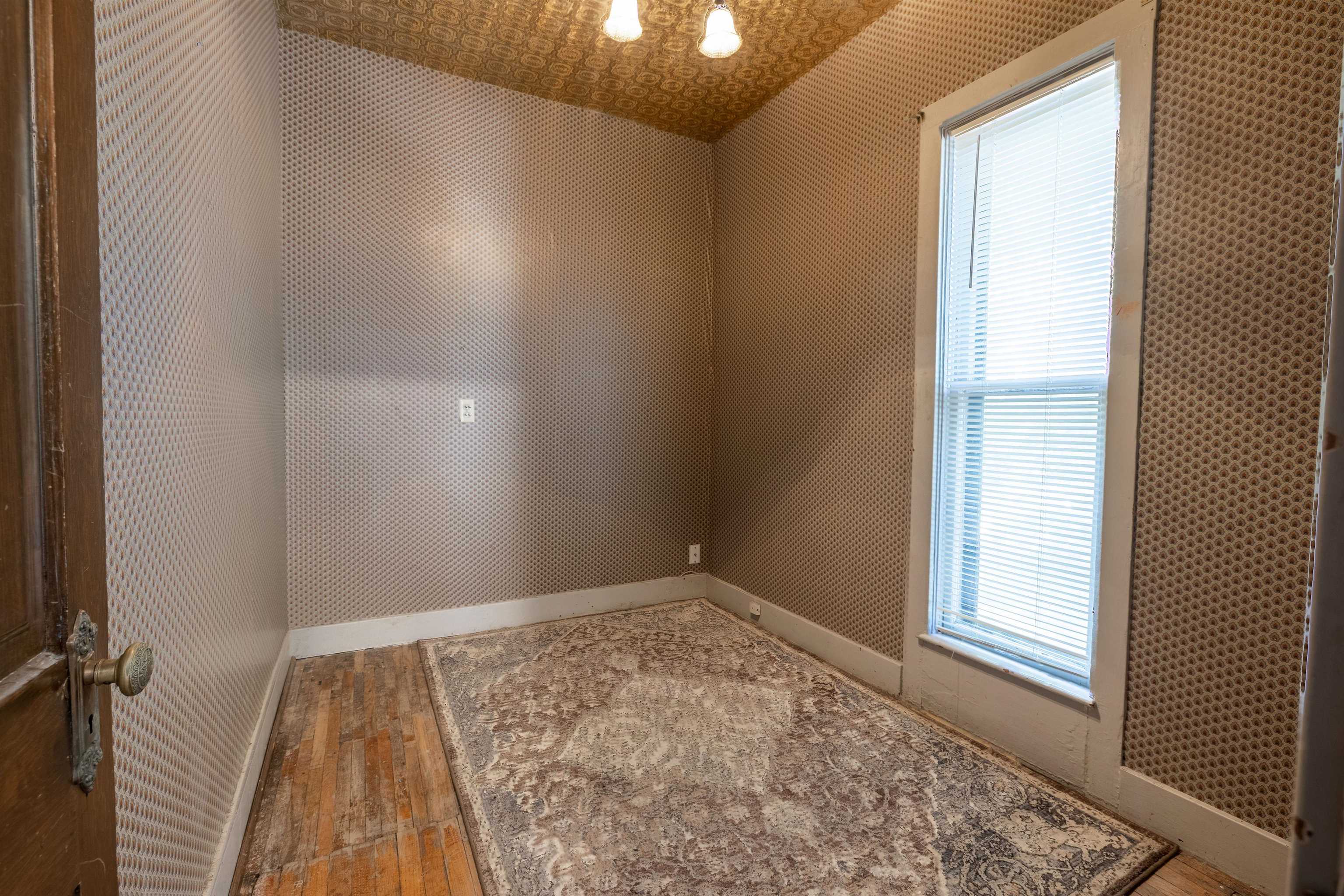 901 North Gilman Street Wichita, KS 67203 - Photo 17 of 25