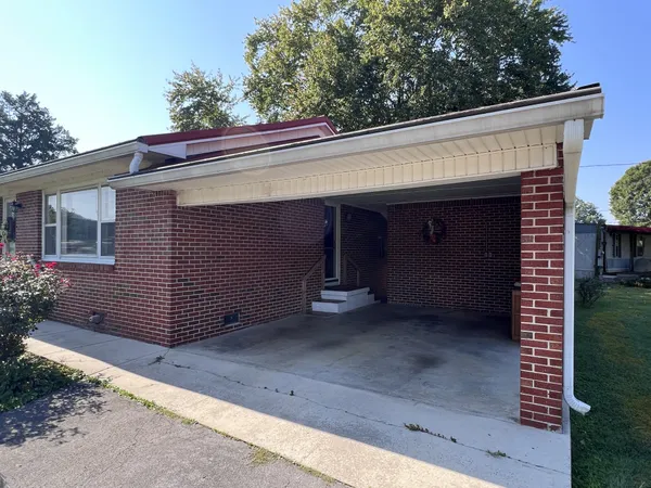 $299,900 | 125 Dixon Lane, Jasper, TN 37347