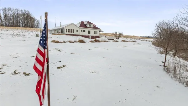 $1,650,000 | E8527 Nelson Road, Kickapoo, WI 54652